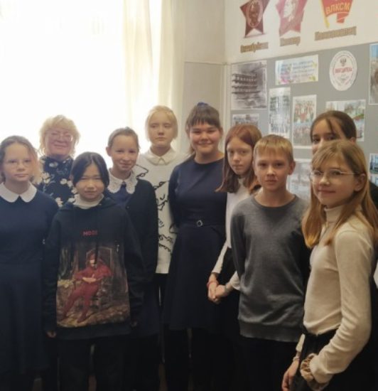 Уроки мужества в школьном музее